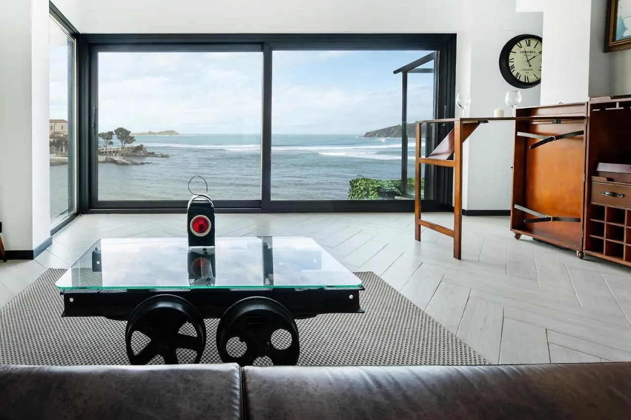 Mundaka Beachfront House Villa